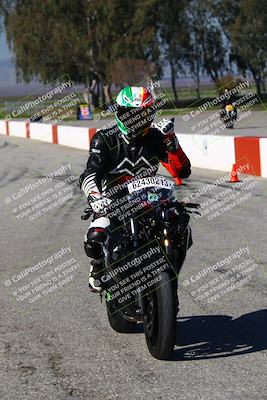 media/Feb-11-2024-TrackDaz (Sun) [[0c6448d9ff]]/Group B/Grid and Front Straight/